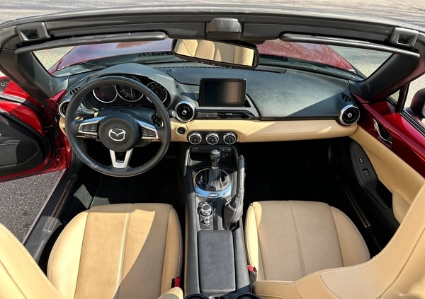 Mazda MX-5 cena 59900 przebieg: 32882, rok produkcji 2020 z Warszawa małe 562